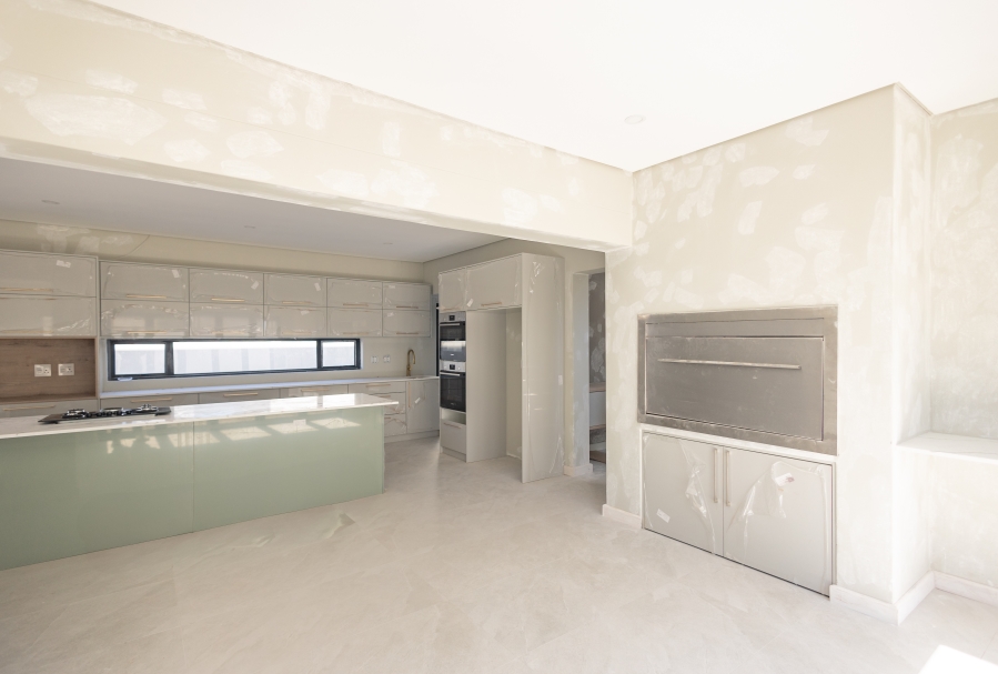 4 Bedroom Property for Sale in Sandown Western Cape